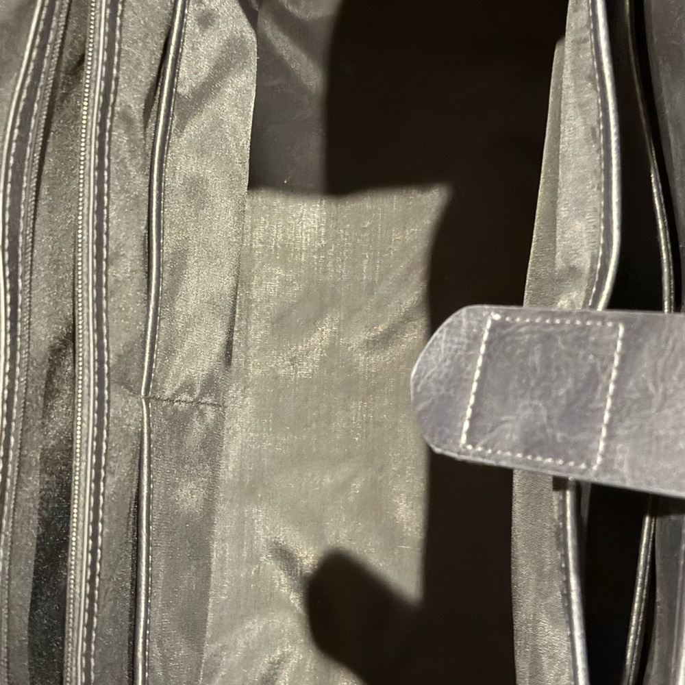 Beis Mini Weekender Bag - Picture 3 of 3